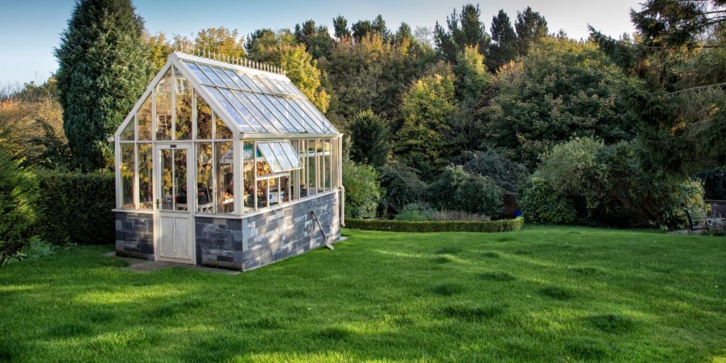 Szklarnia ogrodowa - zastosowanie dla dobroczynka kalifornijskiego